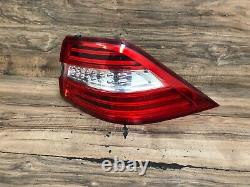 Mercedes Benz Oem W166 X166 Ml350 Gl450 Rear Right Side Taillight Taillamp 12-16